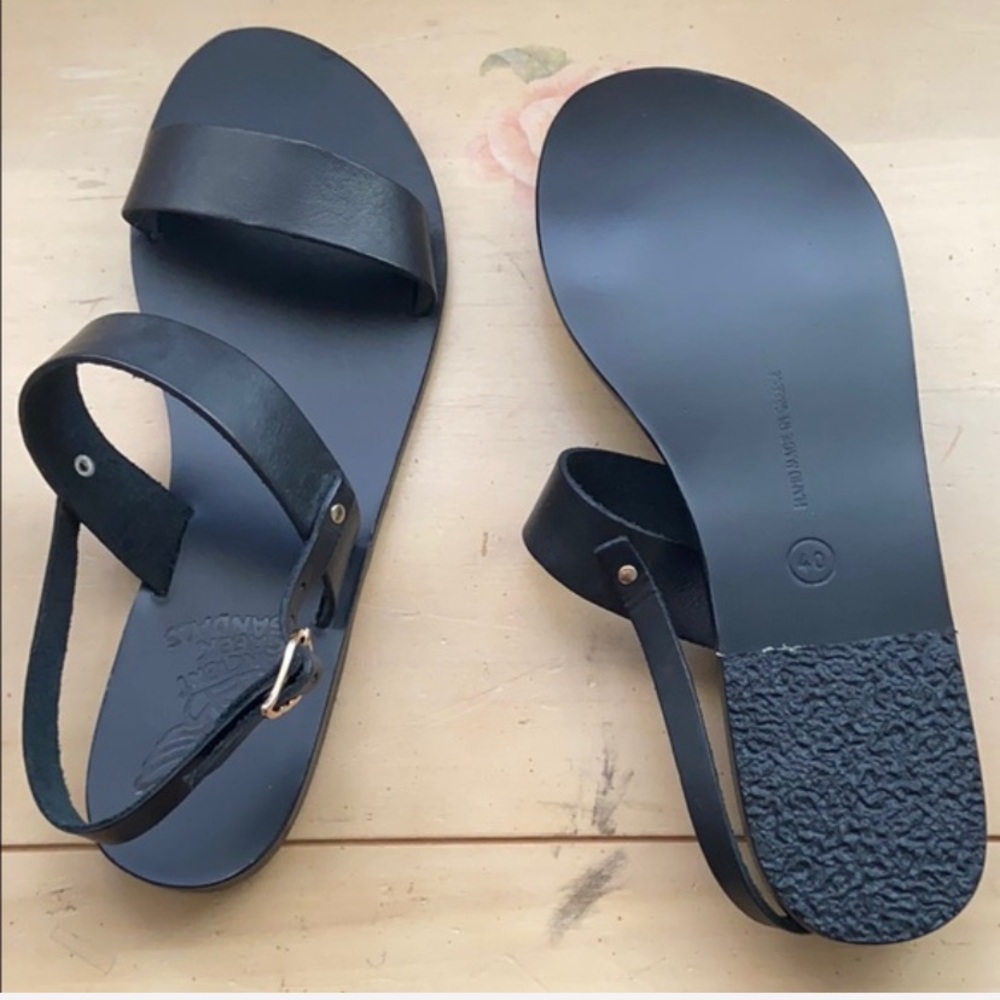 Ancient Greek sandals